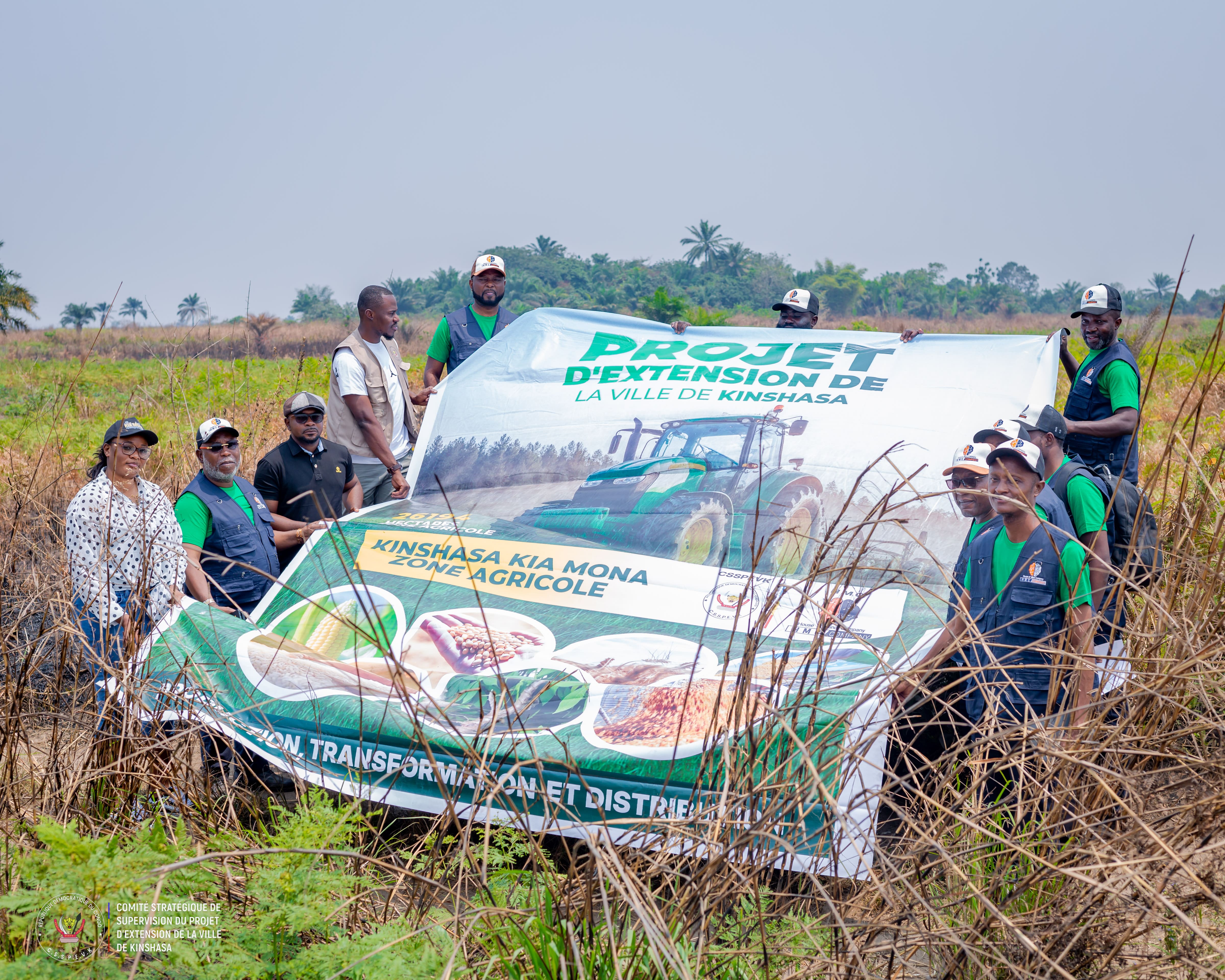 Team discussion at Maluku site